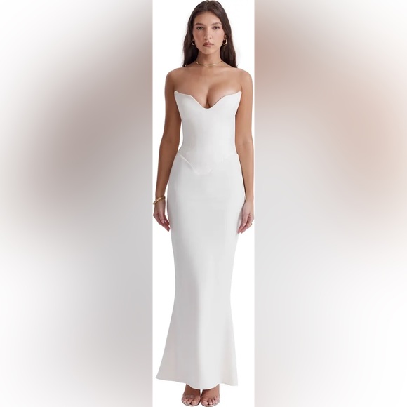 HOUSE OF CB Tamara Strapless Stretch Satin Gown in IVORY in PLUS CUP SMALL NWT! - Picture 4 of 9
